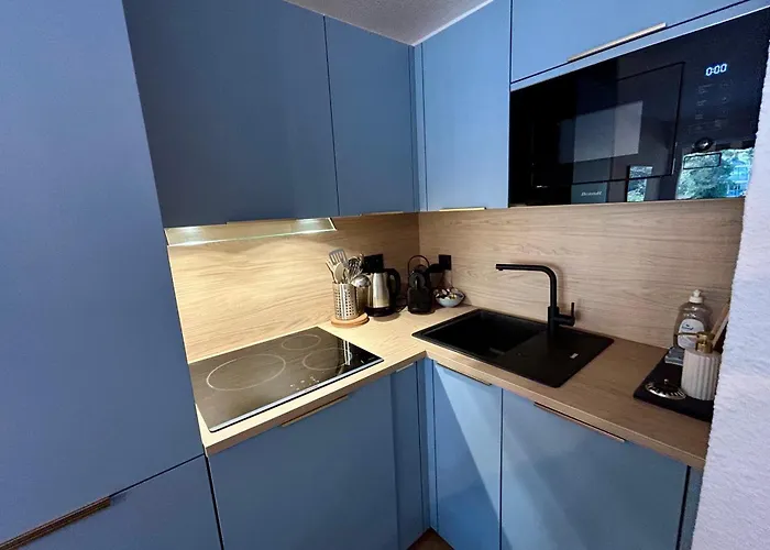 Charming Air-conditioned With Terrace & Parking 600 M From The 勒拉旺杜