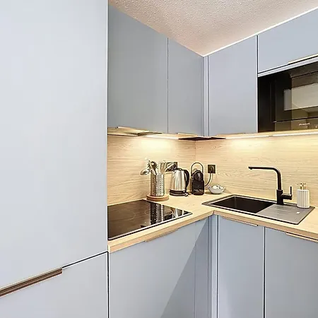 Lejlighed Charming Air-conditioned With Terrace & Parking 600 M From The